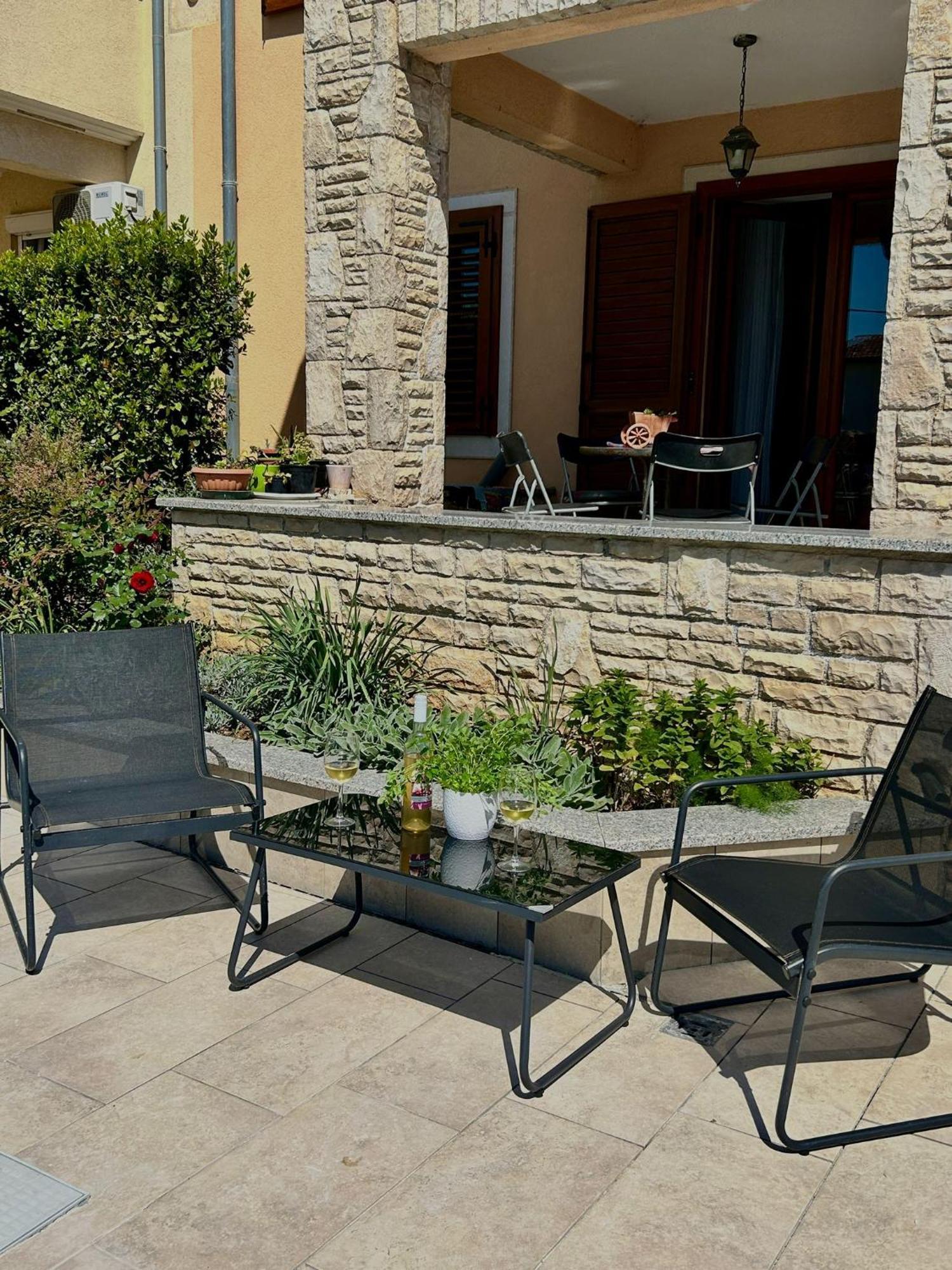 Villa Krasa Sea View Apartmants With Pool Ližnjan المظهر الخارجي الصورة