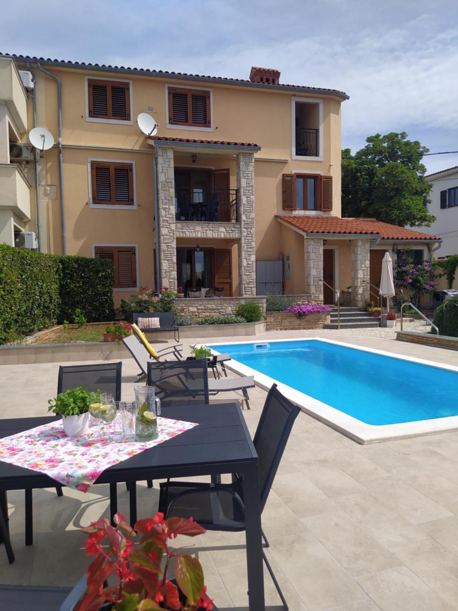 Villa Krasa Sea View Apartmants With Pool Ližnjan المظهر الخارجي الصورة