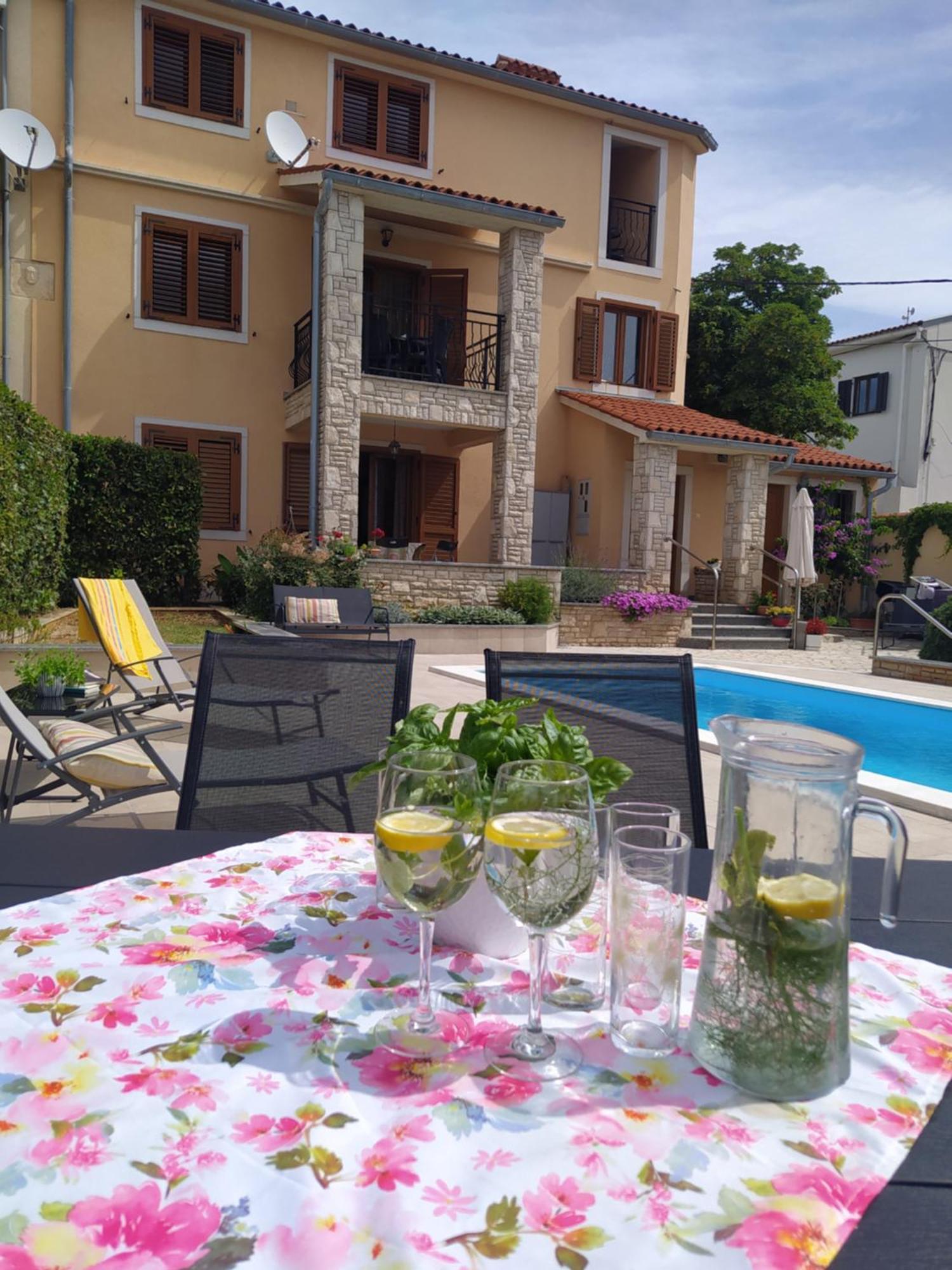 Villa Krasa Sea View Apartmants With Pool Ližnjan المظهر الخارجي الصورة