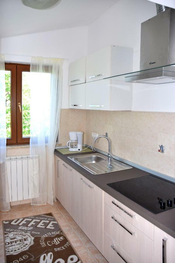 Villa Krasa Sea View Apartmants With Pool Ližnjan المظهر الخارجي الصورة