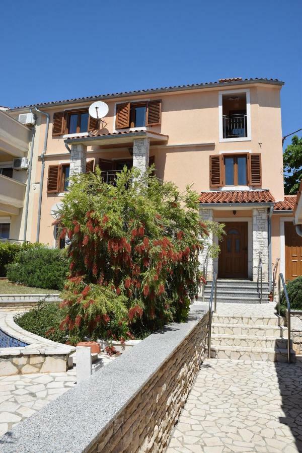 Villa Krasa Sea View Apartmants With Pool Ližnjan المظهر الخارجي الصورة