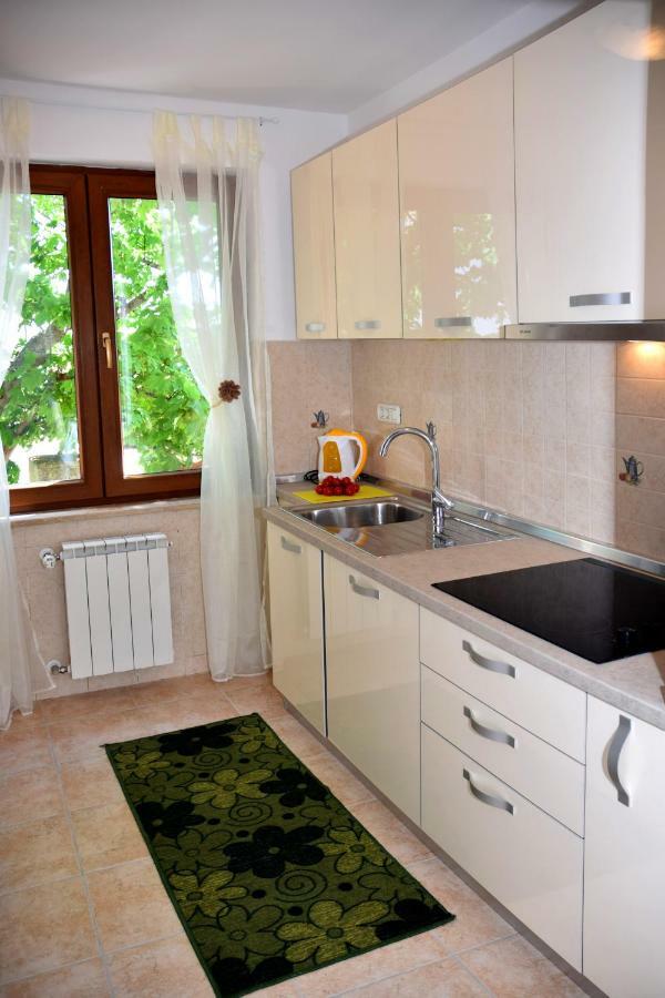 Villa Krasa Sea View Apartmants With Pool Ližnjan المظهر الخارجي الصورة
