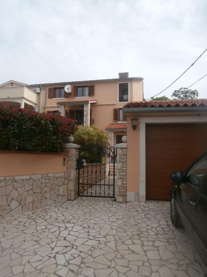 Villa Krasa Sea View Apartmants With Pool Ližnjan المظهر الخارجي الصورة
