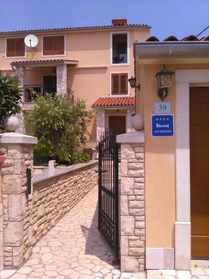Villa Krasa Sea View Apartmants With Pool Ližnjan المظهر الخارجي الصورة